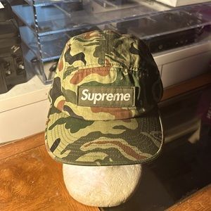 Supreme Box Logo Camo Camp Cap F/W ??